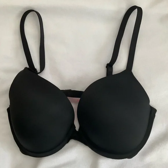 PINK Victoria's Secret Black 34D Bra with Subtle Pink Detail - Picture 12 of 12